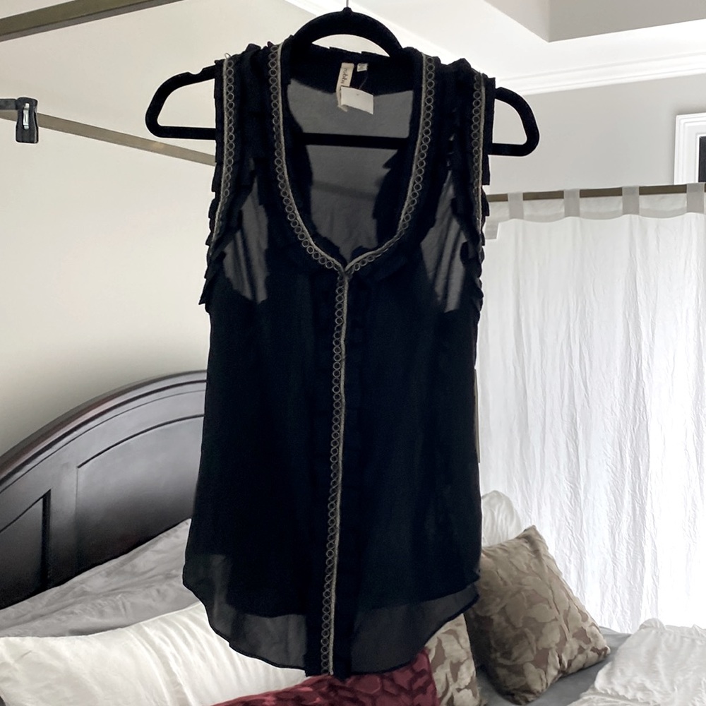 Robbi & Nikki Embellished Blouse XS NWT